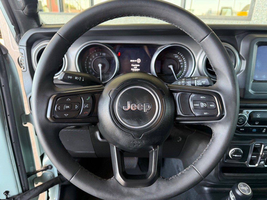 2023 Jeep Wrangler Image 8