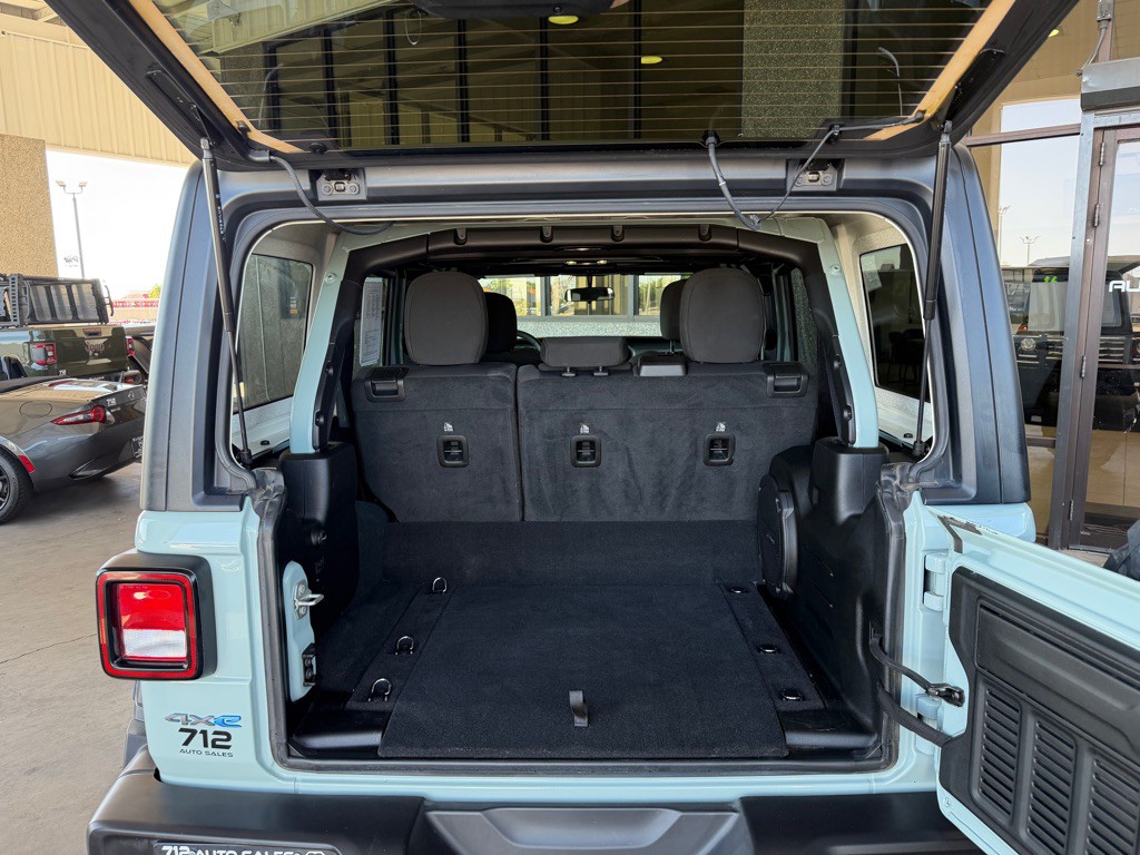 2023 Jeep Wrangler Image 27