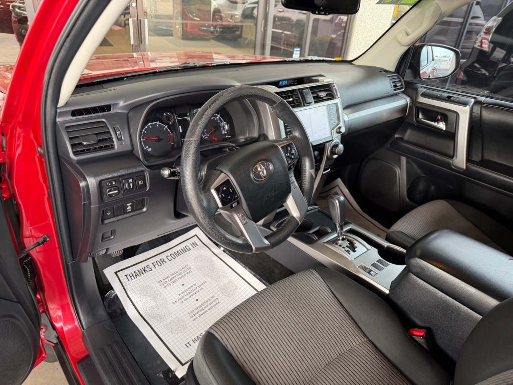 2021 Toyota 4Runner Image 7