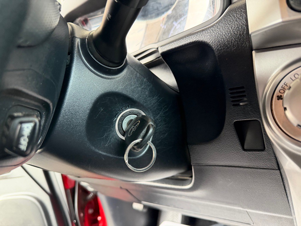 2021 Toyota 4Runner Image 16