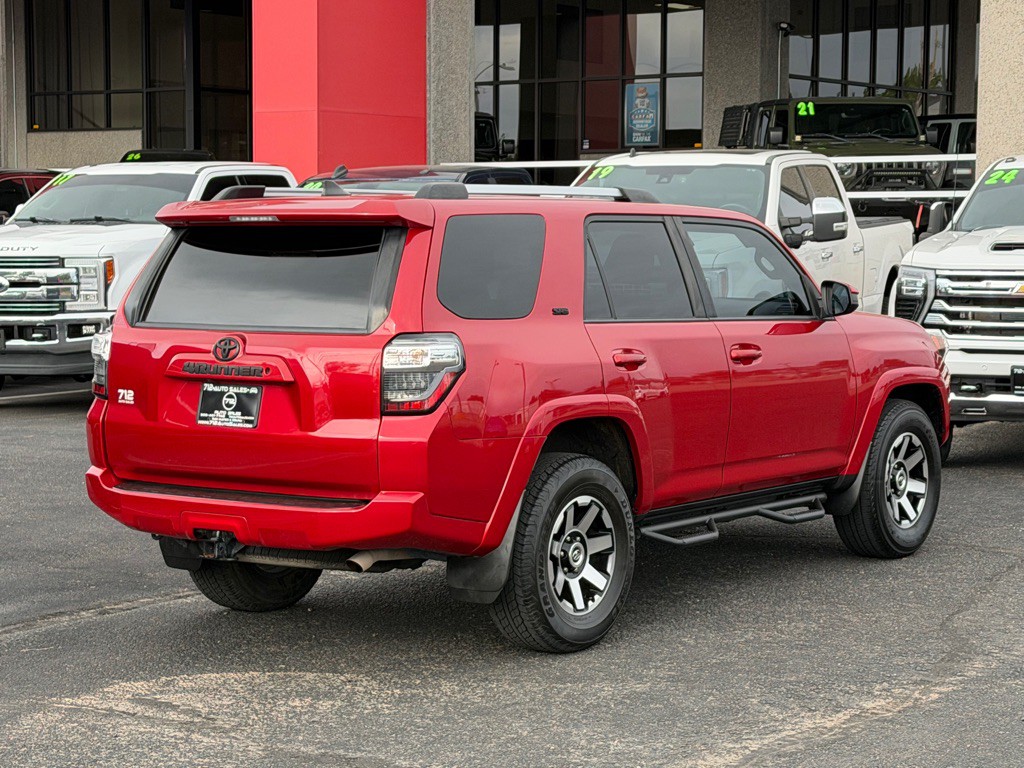 2021 Toyota 4Runner Image 37