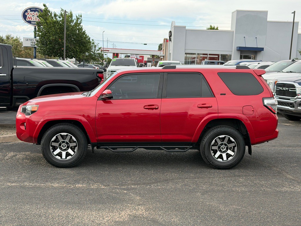2021 Toyota 4Runner Image 43