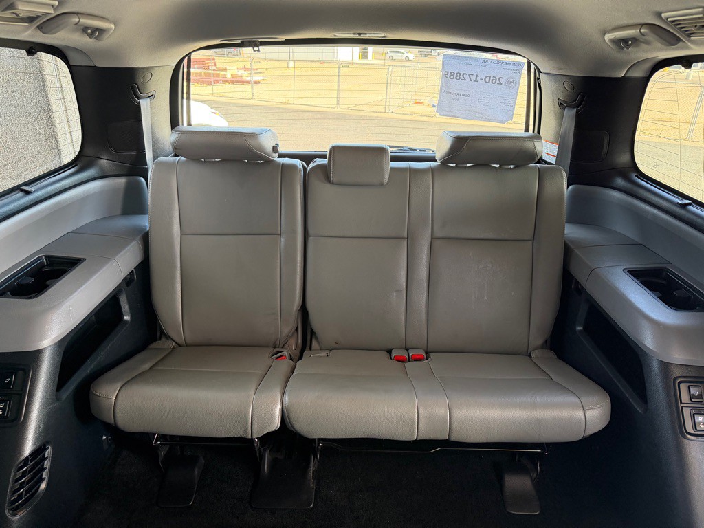 2018 Toyota Sequoia Image 27