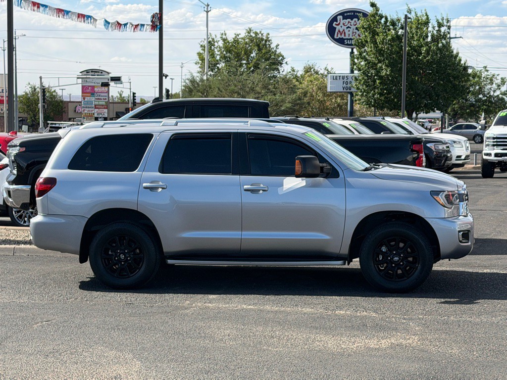 2018 Toyota Sequoia Image 55