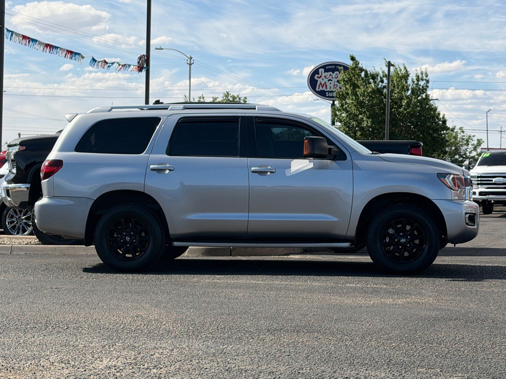 2018 Toyota Sequoia Image 56