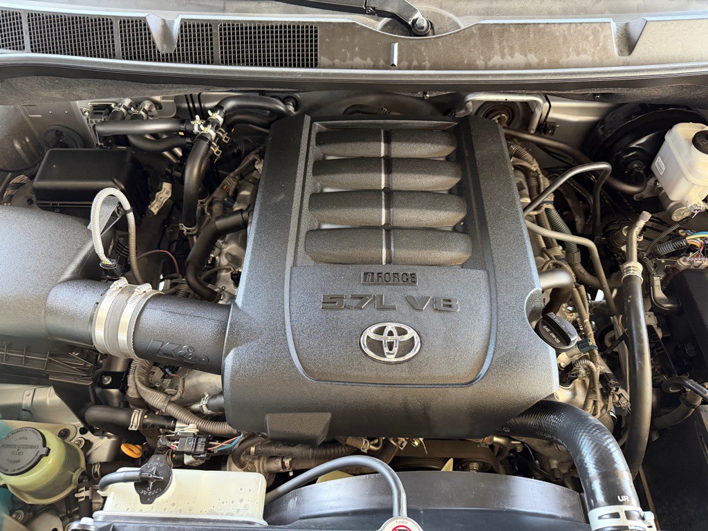 2018 Toyota Sequoia Image 60