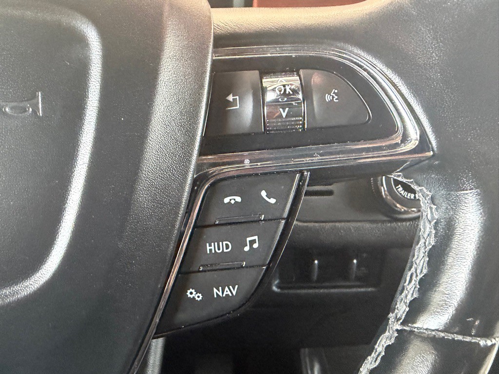 2018 Lincoln Navigator Image 10