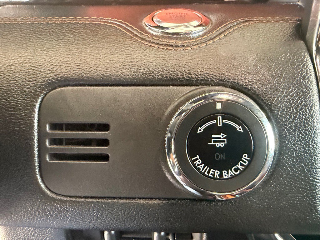 2018 Lincoln Navigator Image 20