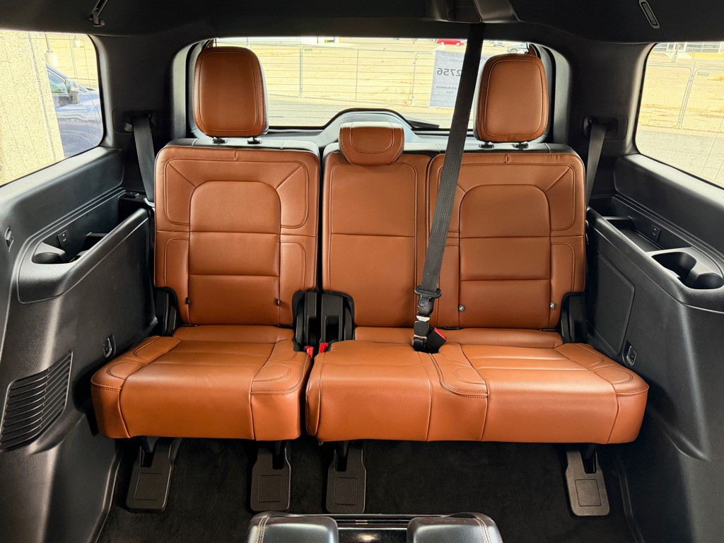 2018 Lincoln Navigator Image 36