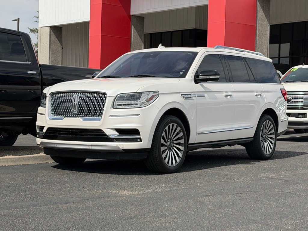 2018 Lincoln Navigator Image 54