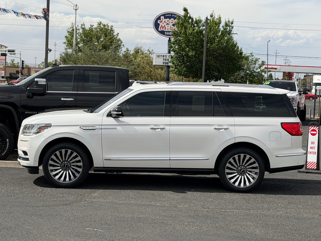 2018 Lincoln Navigator Image 55