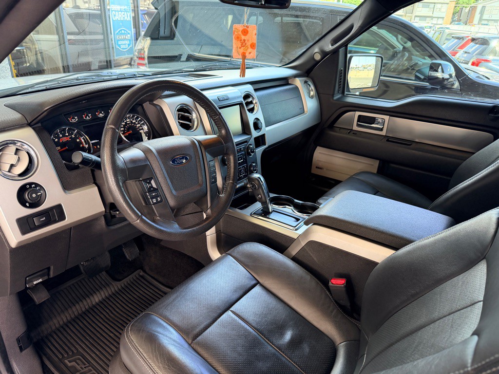 2014 Ford F-150 Image 9