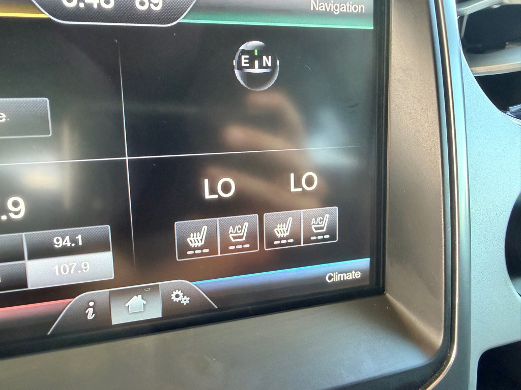 2014 Ford F-150 Image 17