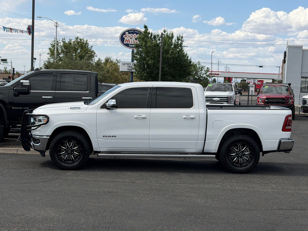 2023 RAM 1500 Image 2