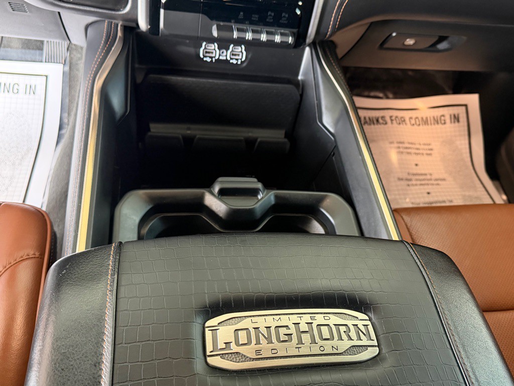 2023 RAM 1500 Image 16