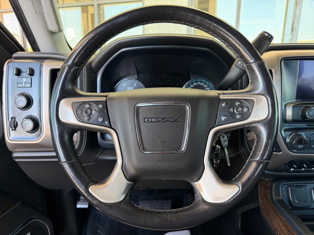 2017 GMC Sierra Image 8