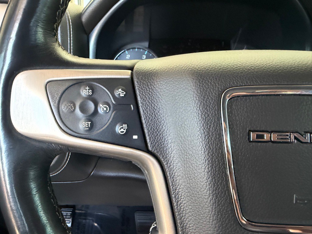 2017 GMC Sierra Image 9