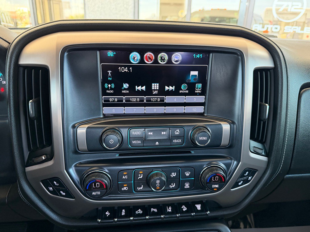 2017 GMC Sierra Image 12