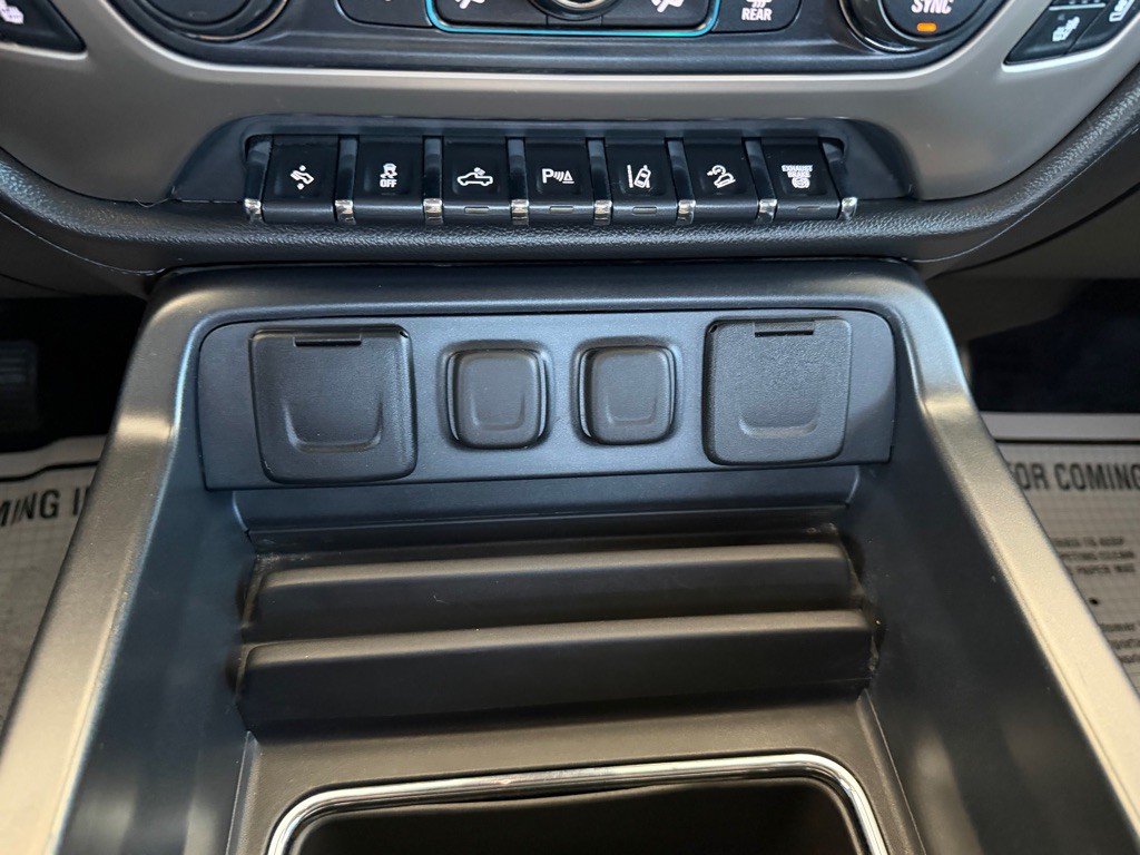 2017 GMC Sierra Image 16