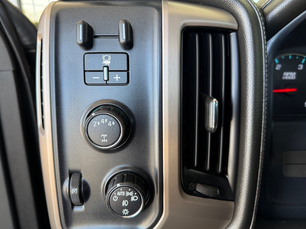 2017 GMC Sierra Image 18