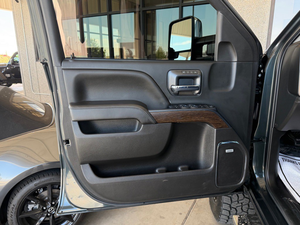 2017 GMC Sierra Image 20