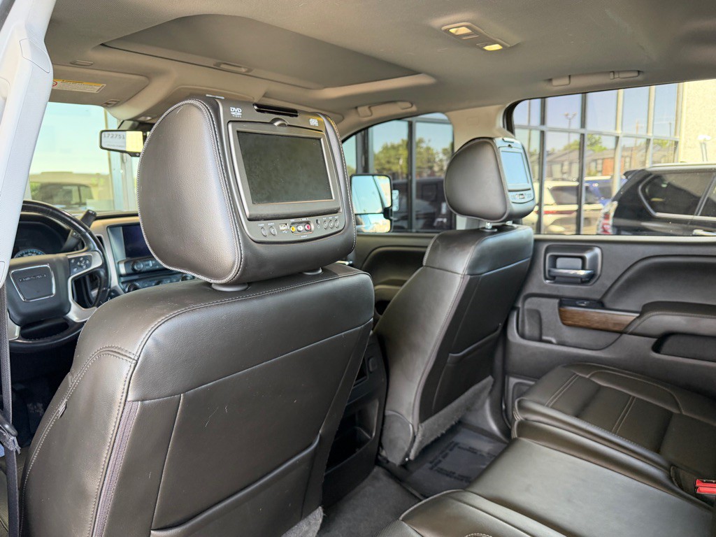2017 GMC Sierra Image 25