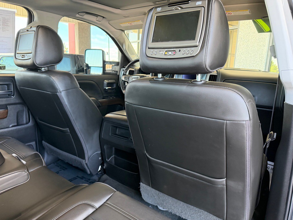 2017 GMC Sierra Image 34