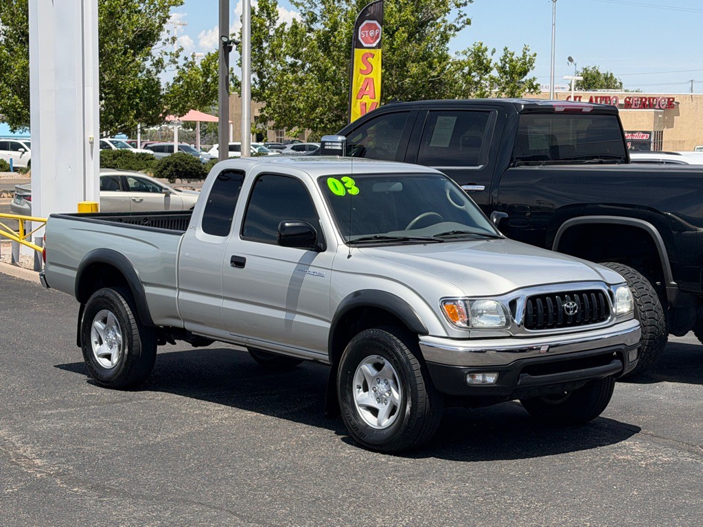 2003 Toyota Tacoma Image 4