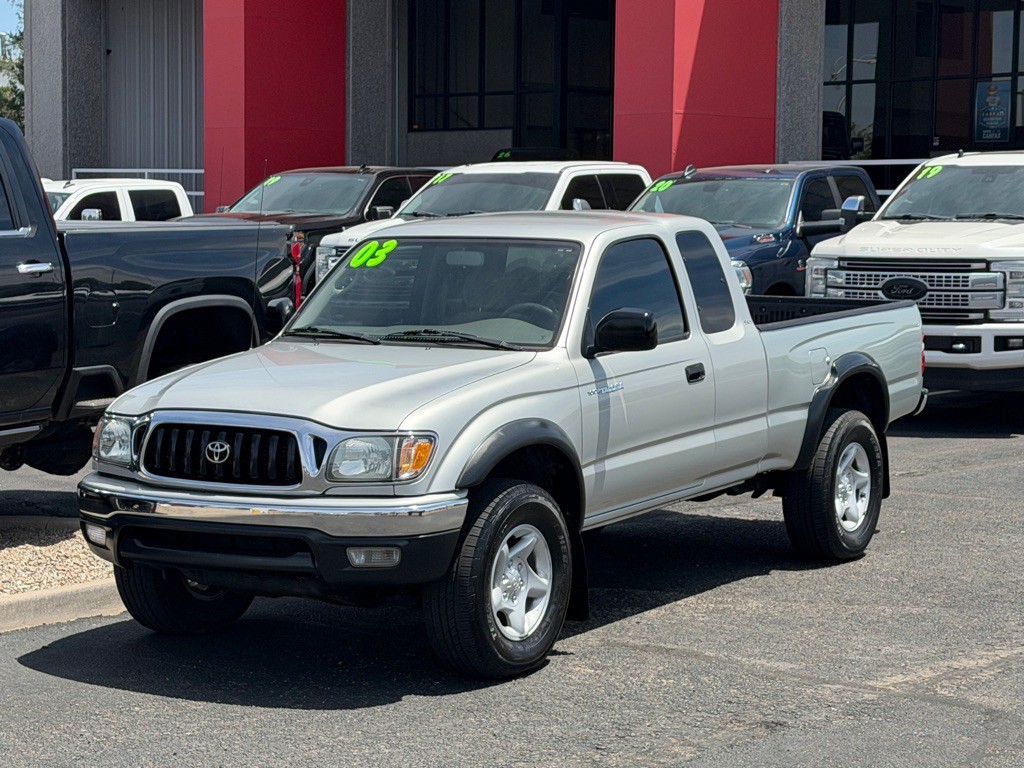 2003 Toyota Tacoma Image 28
