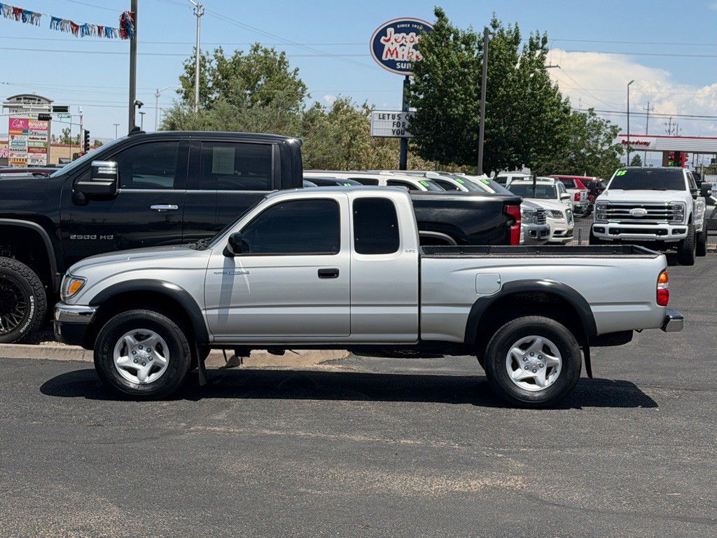 2003 Toyota Tacoma Image 30