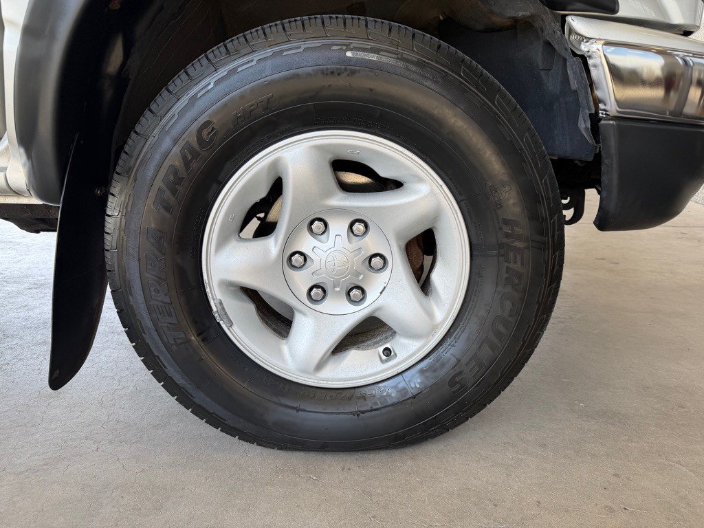 2003 Toyota Tacoma Image 44