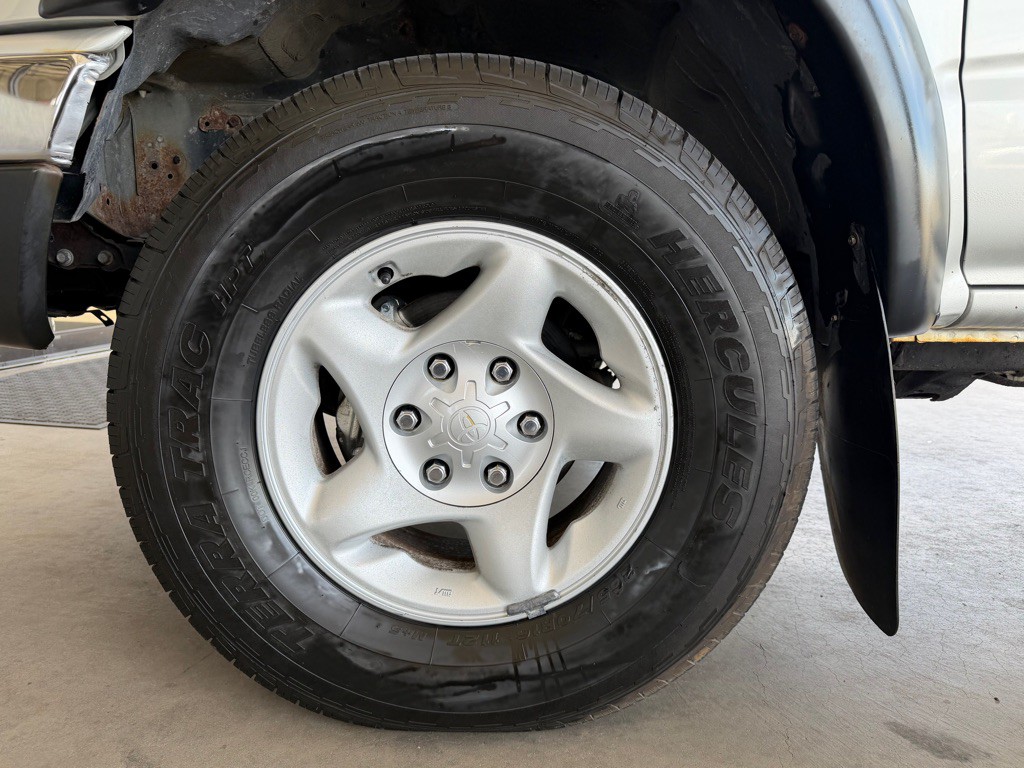 2003 Toyota Tacoma Image 46