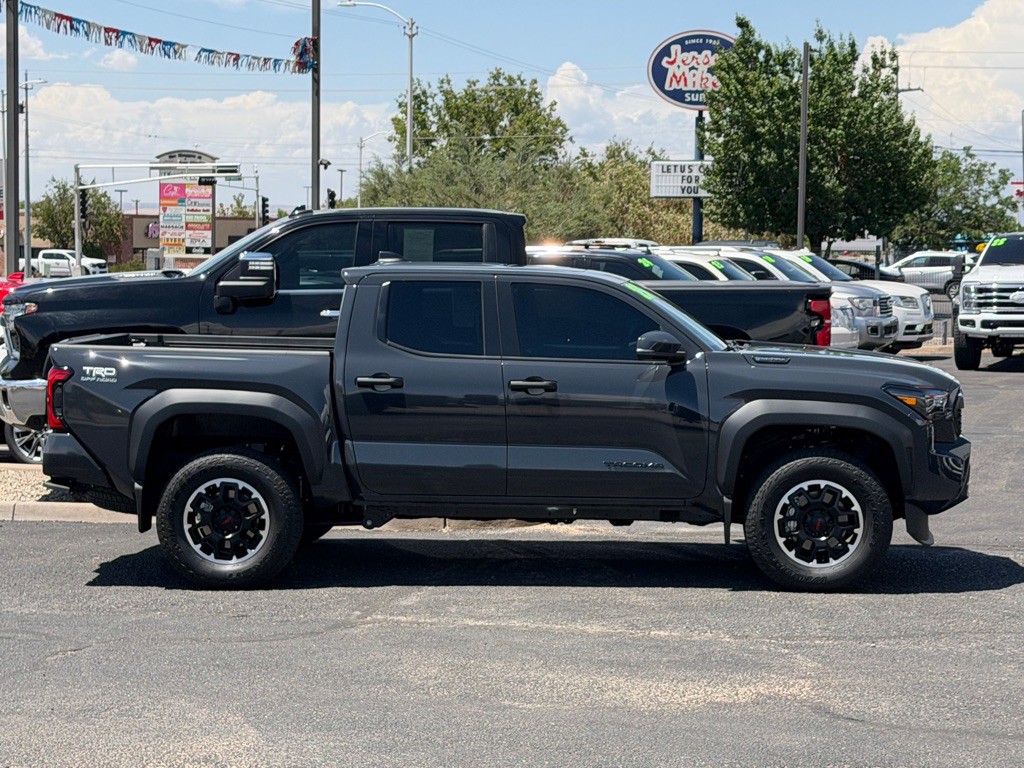 2025 Toyota Tacoma Image 3