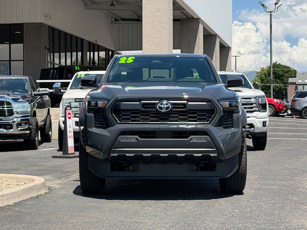2025 Toyota Tacoma Image 38