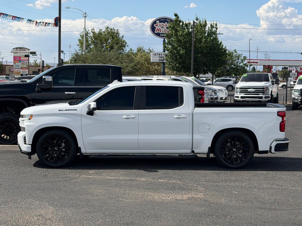 2022 Chevrolet Silverado 1500 Image 2