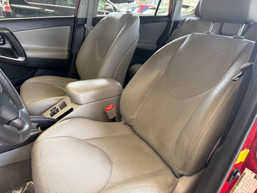 2012 Toyota Rav4 Image 6