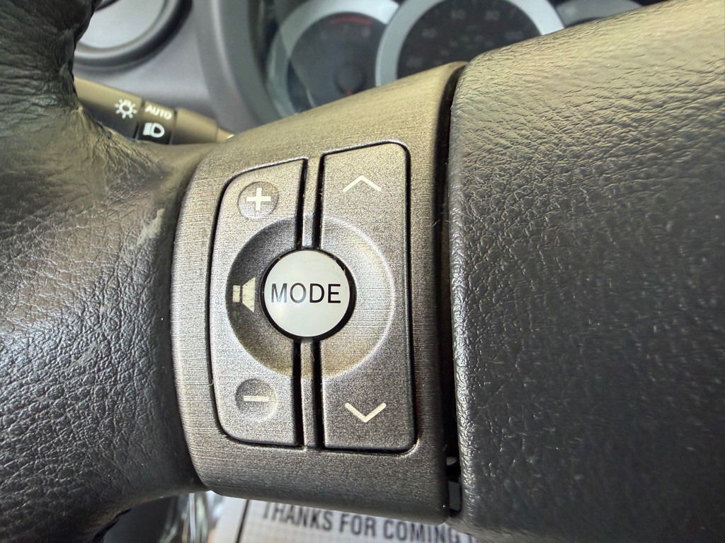 2012 Toyota Rav4 Image 9
