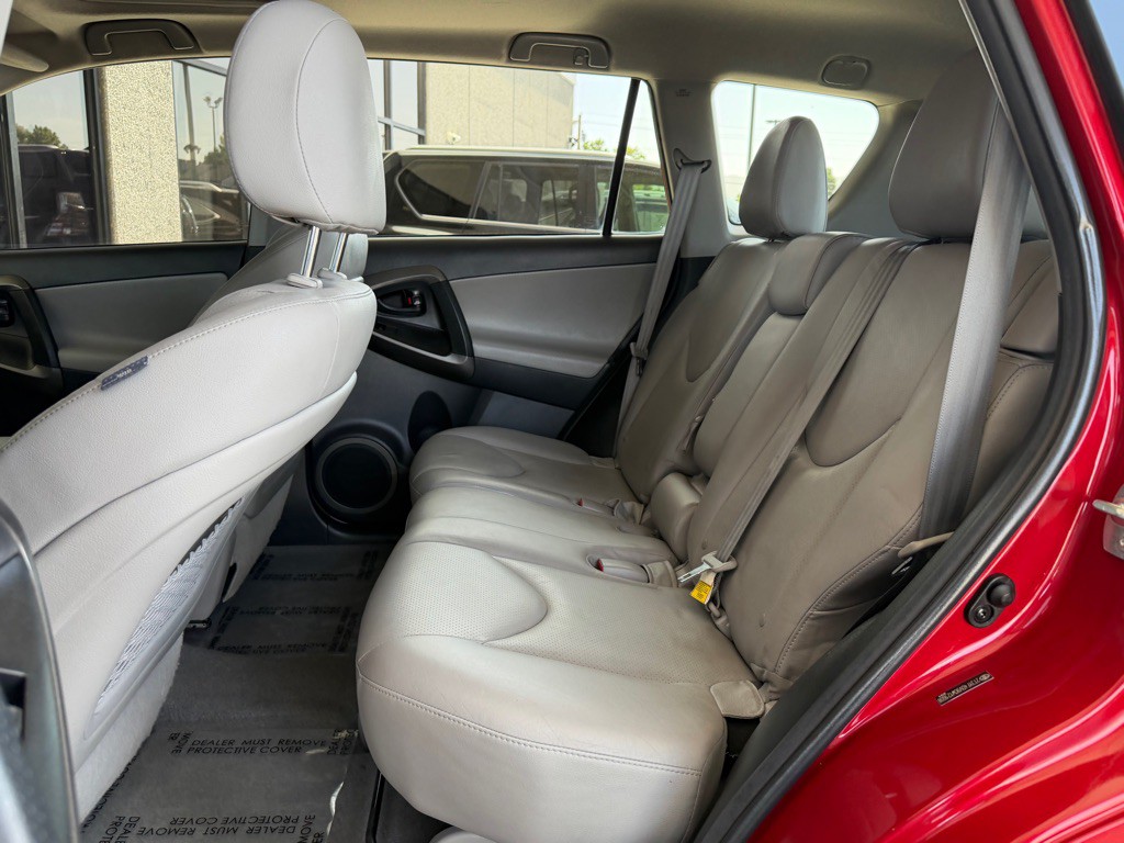 2012 Toyota Rav4 Image 19