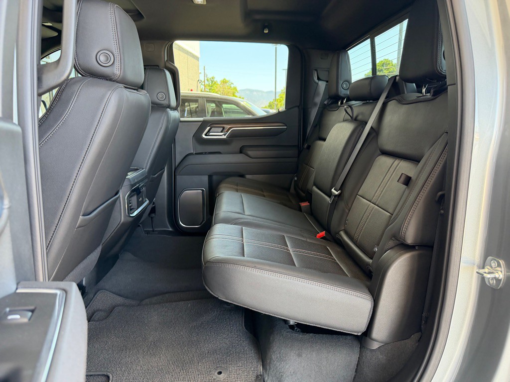 2026 Chevrolet Silverado 1500 Image 25