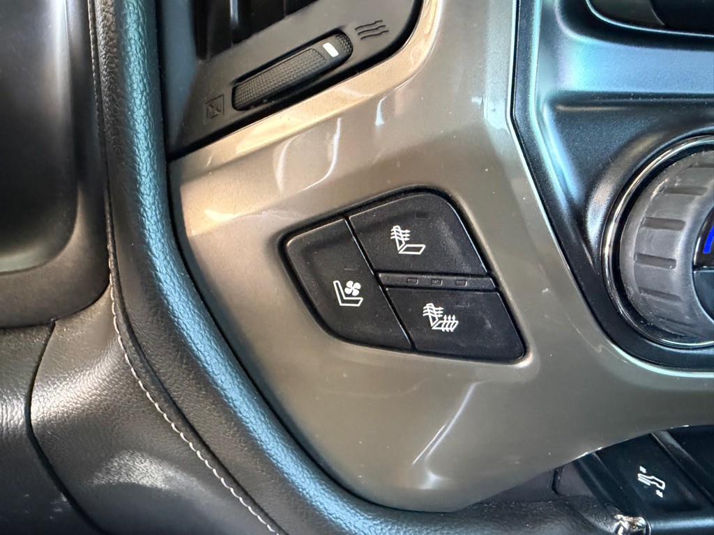 2017 Chevrolet Silverado 1500 Image 16
