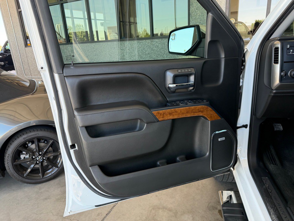 2017 Chevrolet Silverado 1500 Image 19