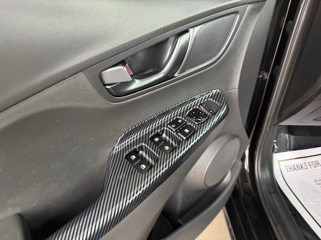 2022 Hyundai Kona Image 8