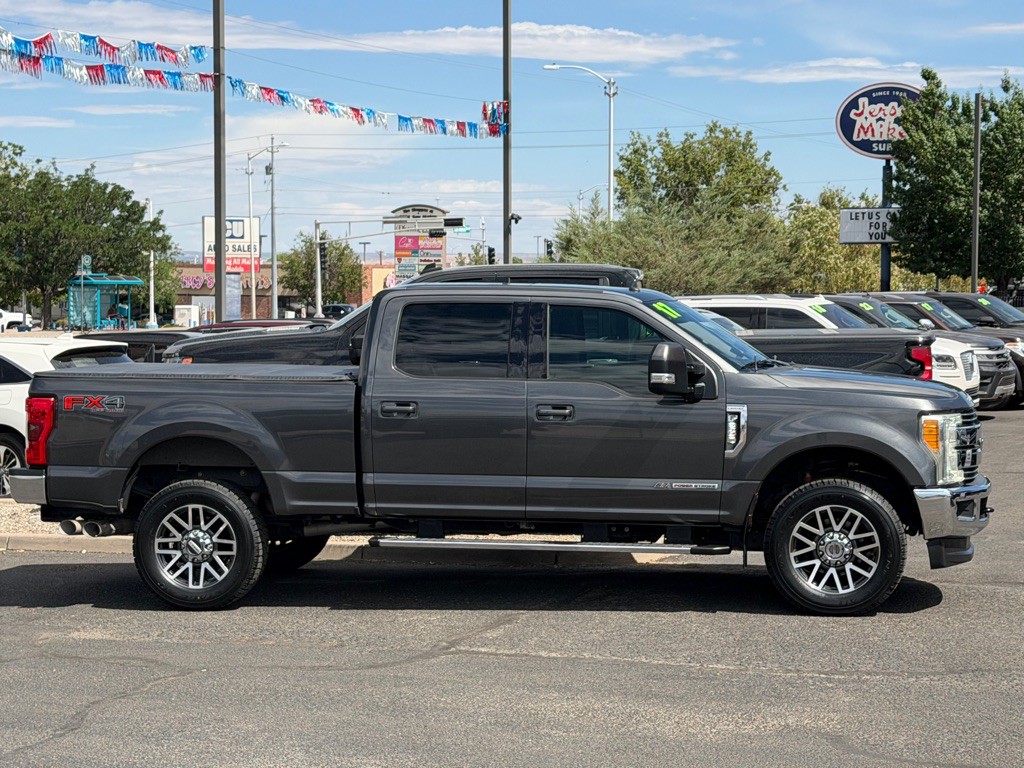 2017 Ford F-250 Image 3
