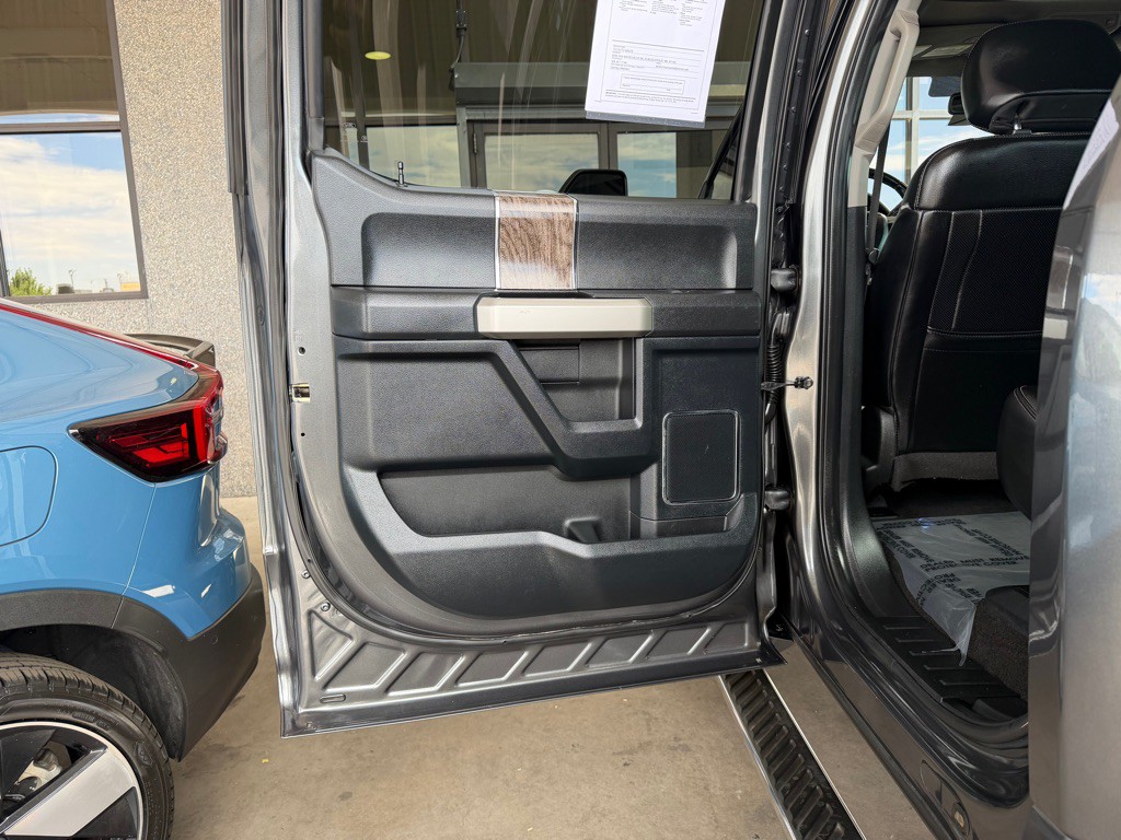 2017 Ford F-250 Image 27