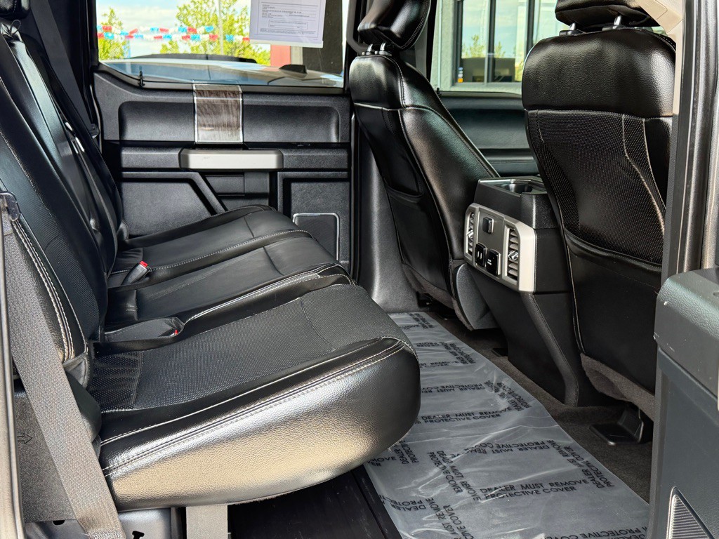 2017 Ford F-250 Image 30