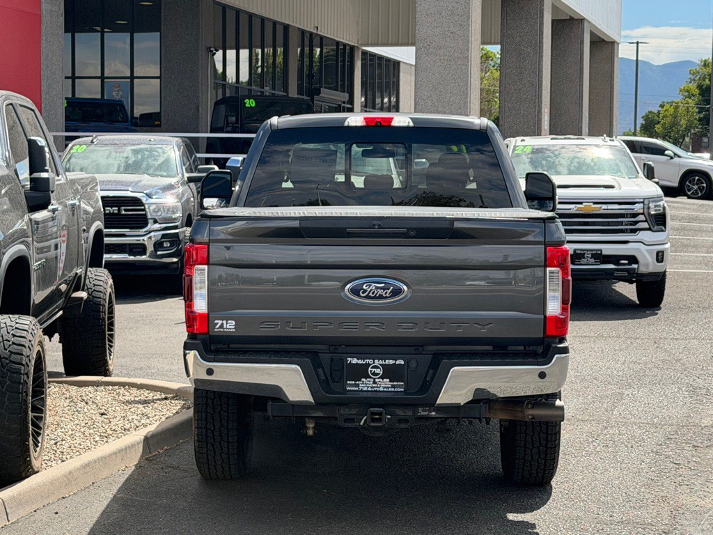 2017 Ford F-250 Image 46