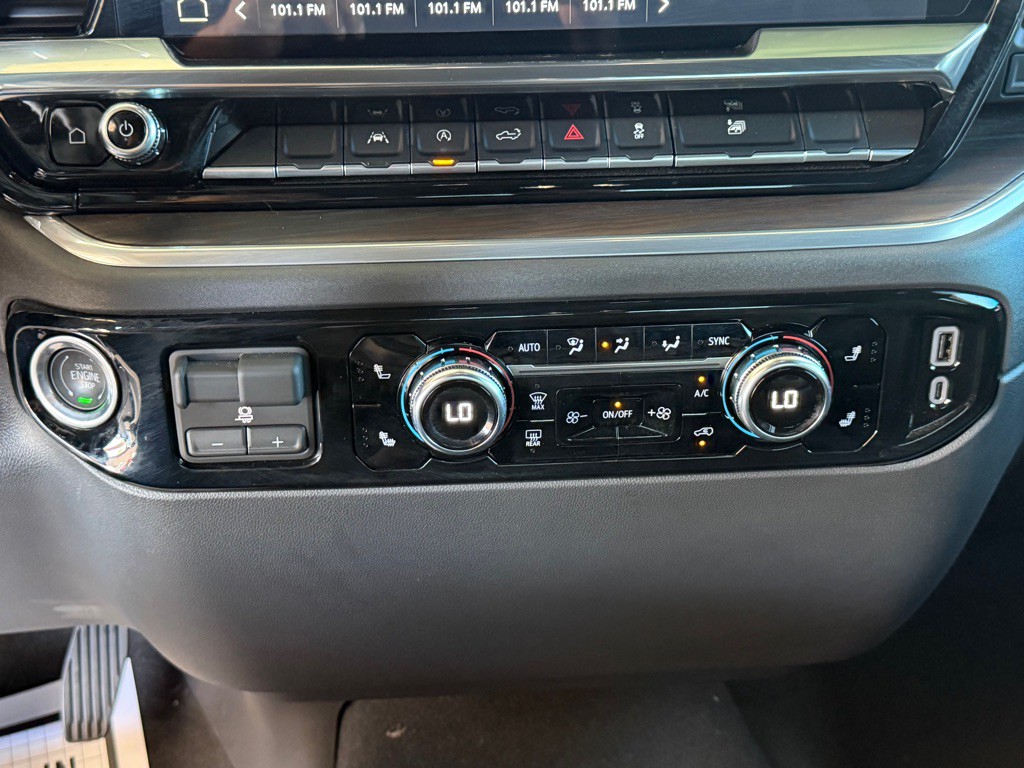 2026 GMC Sierra Image 14