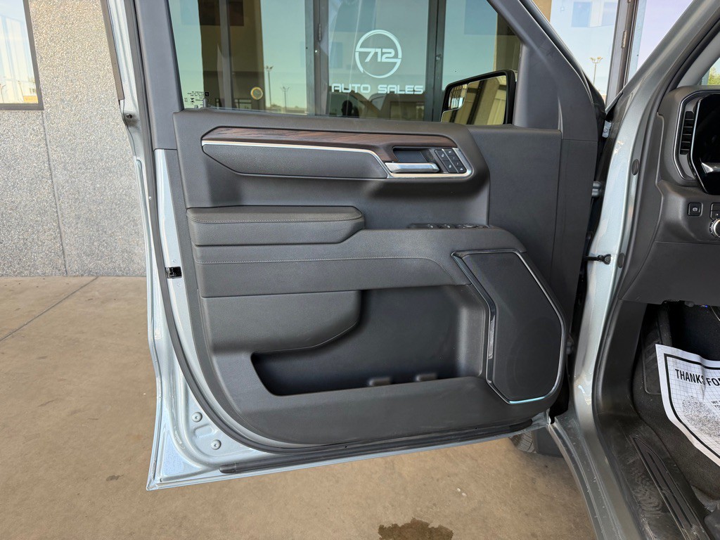 2026 GMC Sierra Image 16