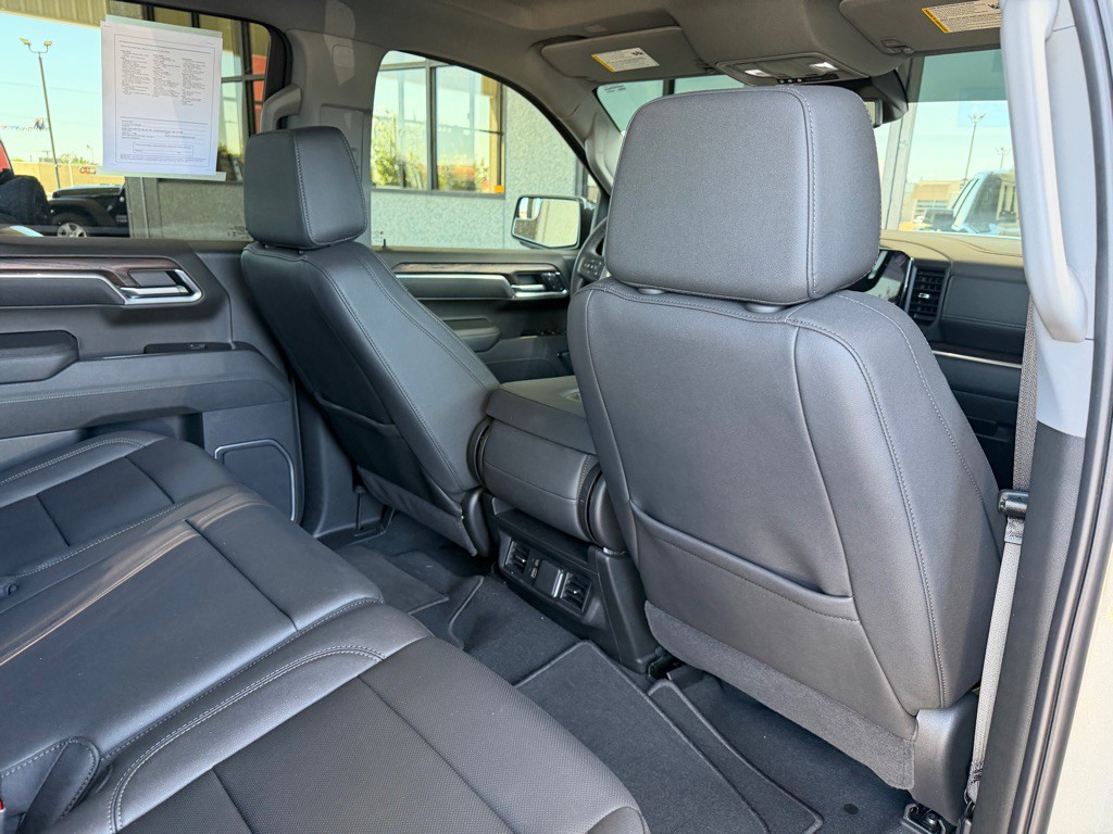 2026 GMC Sierra Image 28