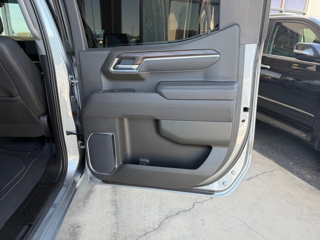 2026 GMC Sierra Image 29